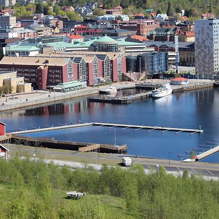 Oernskoeldsviks Gaesthamn Hostel Eksteriør bilde