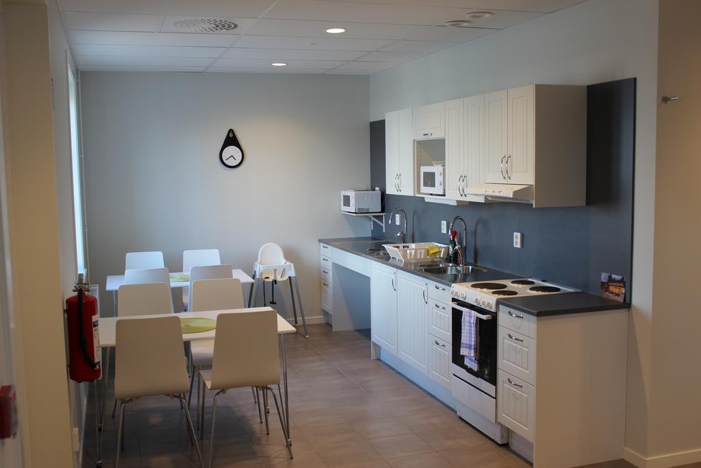 Oernskoeldsviks Gaesthamn Hostel Eksteriør bilde